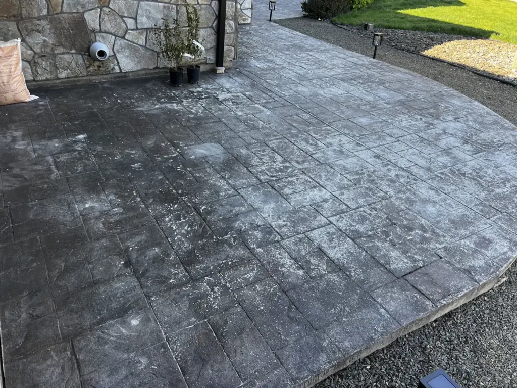 Before the project: Concrete recolouring and sealing by IronRock